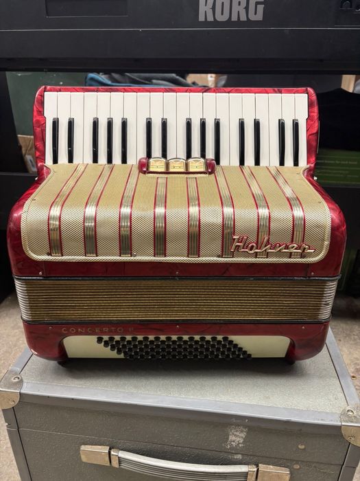 Acordeon acordeoane Hohner Concerto 2 cu 72 de basi