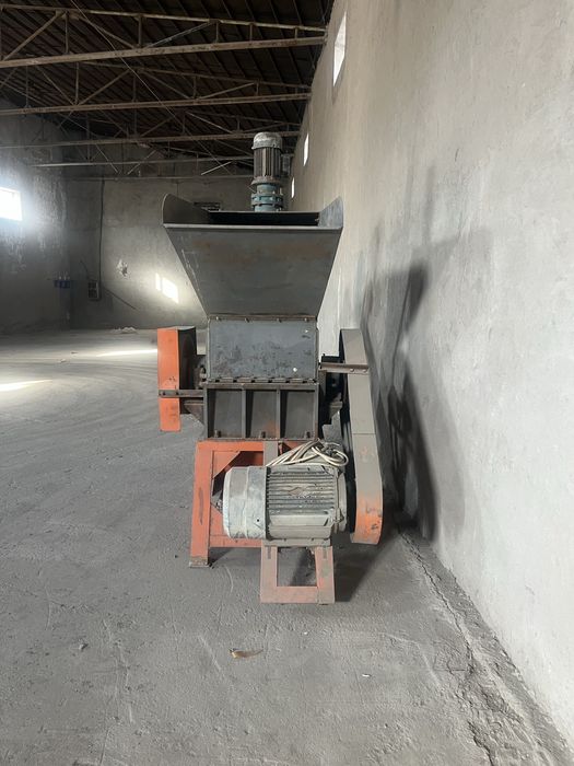 Дробилка для пэт, пластик, ящик