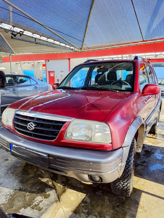 Сузуки гранд Витара 2.0 газ бензин  бързи бавни