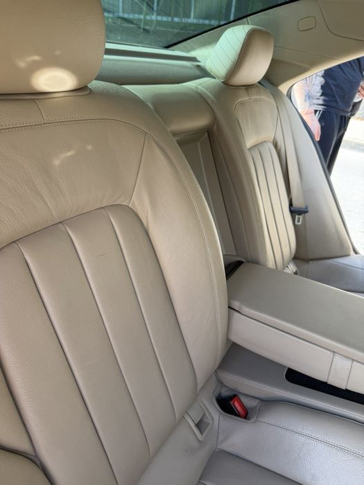 Продавам салон цвят шампанско за Mercedes-Benz W218.  За повече информация, снимки и цена на лично съобщение (ЛС)