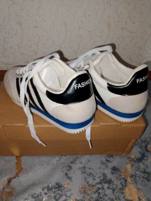 Продам мужскую красовку.