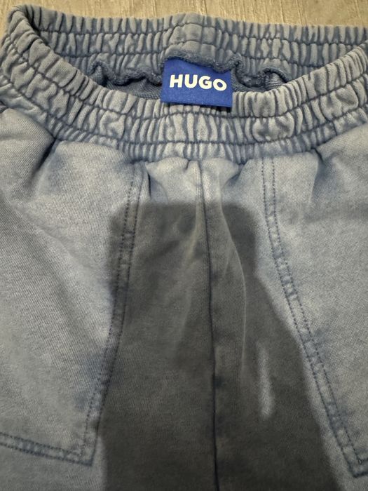 Дамско спортно долнище Hugo оригинално ново размер S