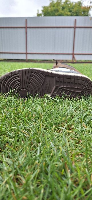 Jordan 1 x travis scott mocha 44.5