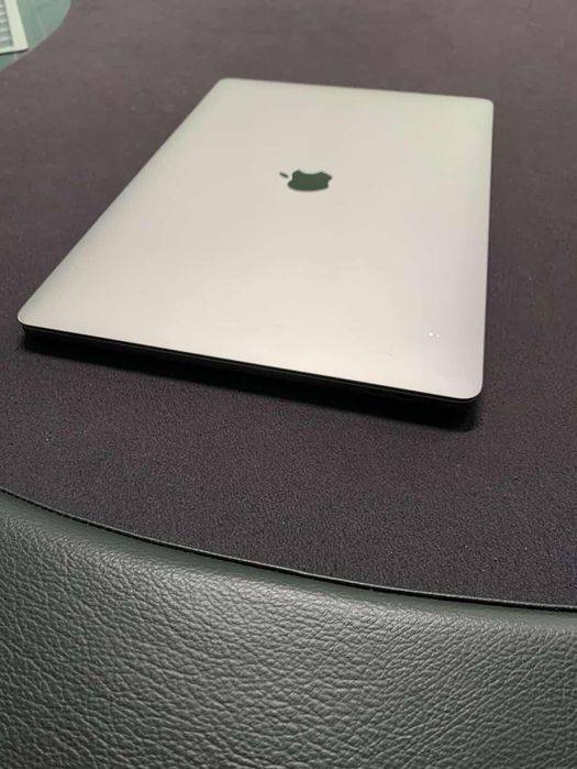 Apple Macbook Pro 16 A2141 i9
64GB DDR4, 2TB NVME, AMD
5600M 8GB