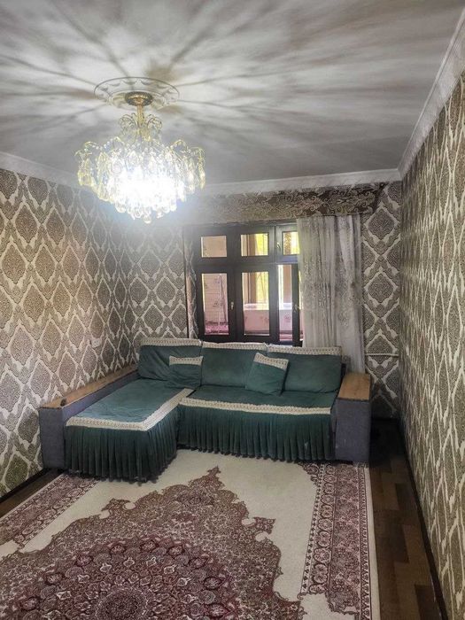 ПРОДАЕТСЯ 3х комнатная Чиланзар 24 (КИРПИЧ)