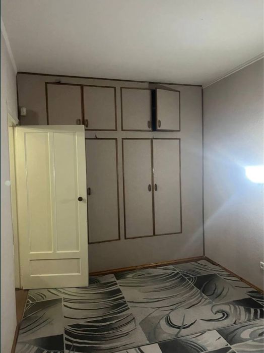 Arenda kvartira Yakkasaroy 2*3/4/4