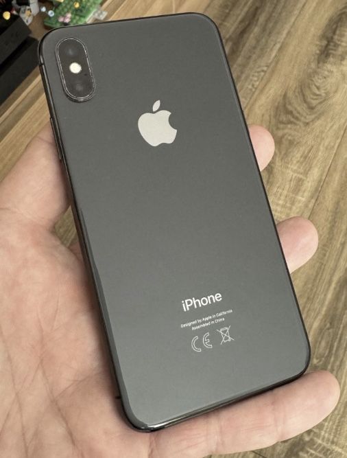 Iphone x 256gb functioneaza perfect