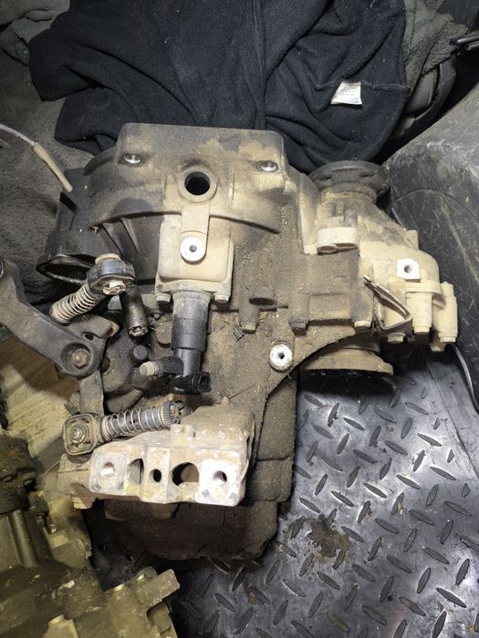 Cite viteze 6 trepte 1.9 tdi Golf 5 Octavia 2 Passat B6 Touran Audi A3