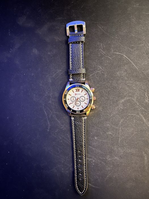 Мъжки часовник RUIJIN – спортно-елегантен дизайн