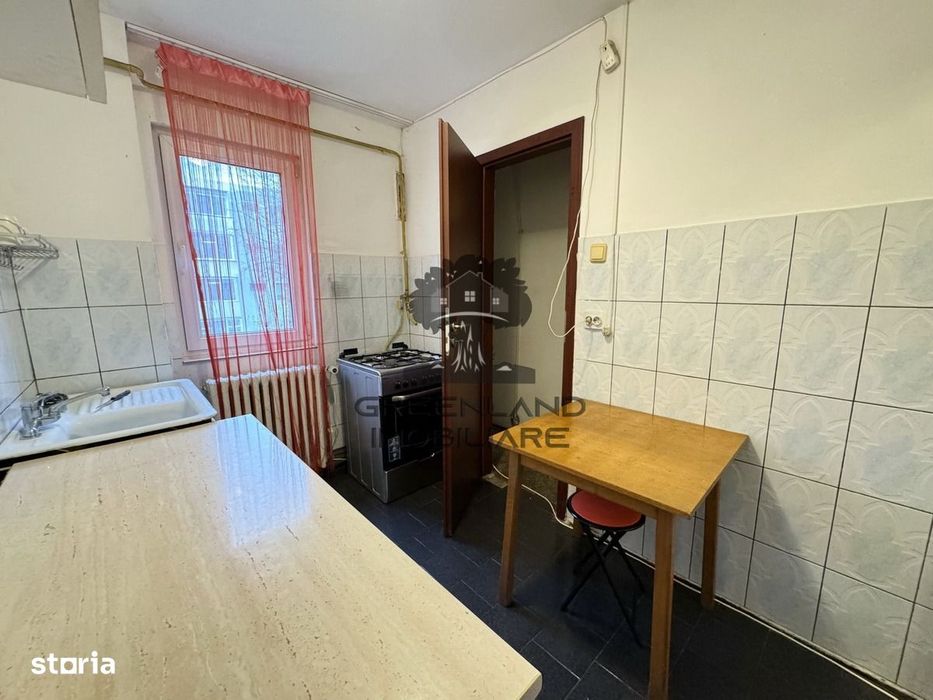 Apartament 2 camere, ETAJ 2/4, FARA RISC, Podu Ros