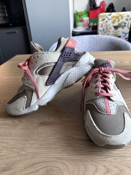 Дамски маратонки Nike Huarache