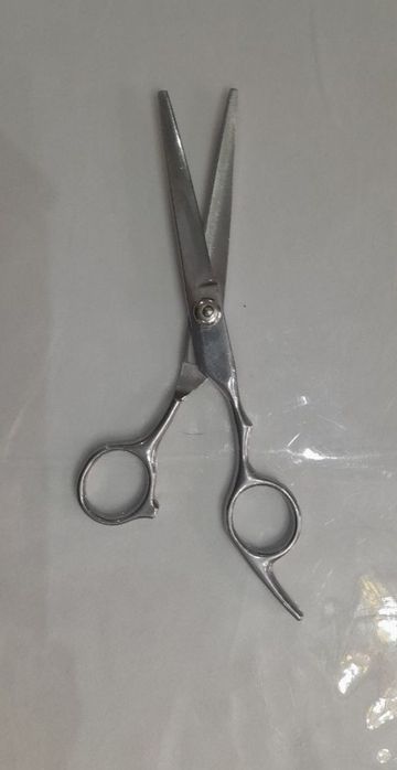 Парикмахерская ножница