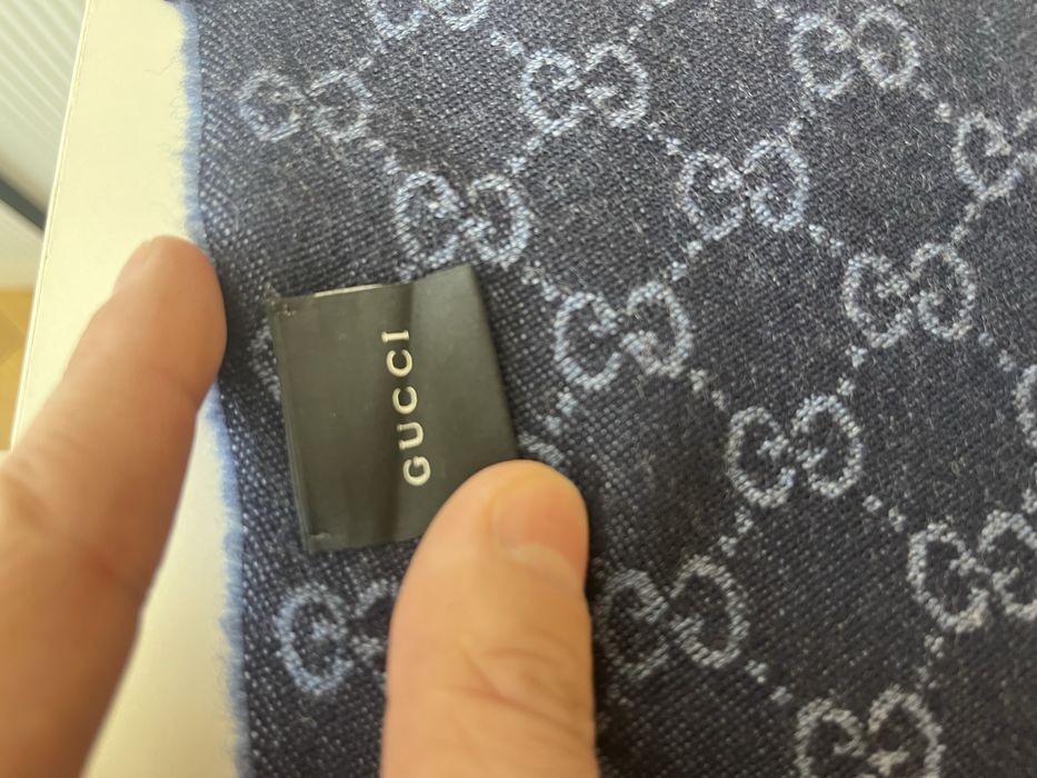 Продам шарф Gucci