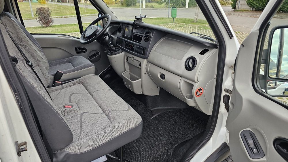 Renault Master 2009 Aer condiționat 150Cp  3 locuri 120.000km