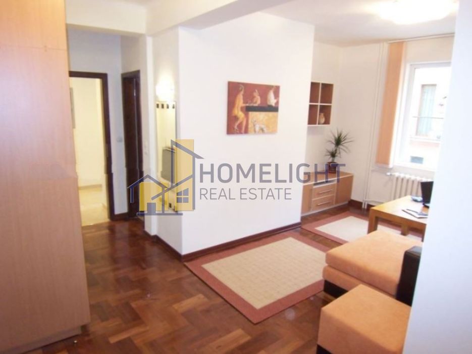 Дава се под наем Двустаен апартамент в София, Център - 50 кв.м за 480 € - Снимка #1