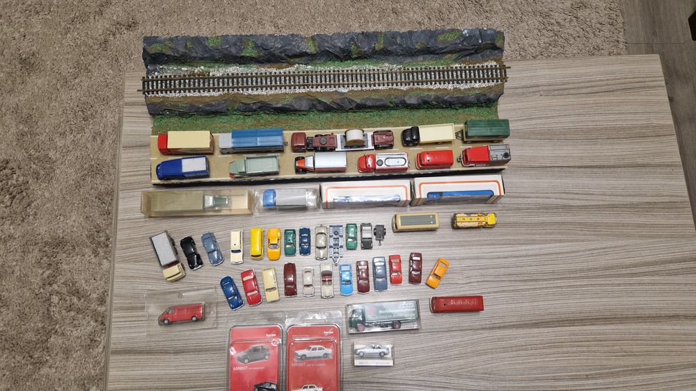 Colectie autovehicule scara HO 1:87