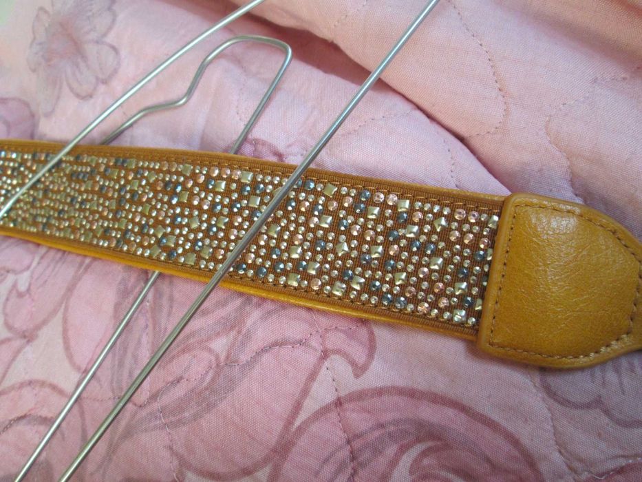 poseta noua incapatoare Meli Melo