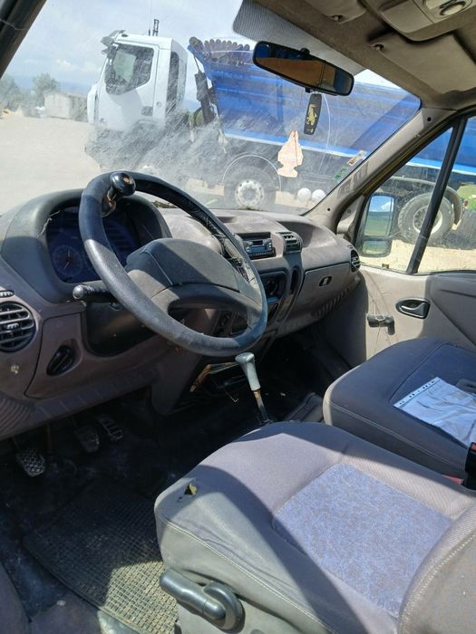 Renault Master 2.5 D на части