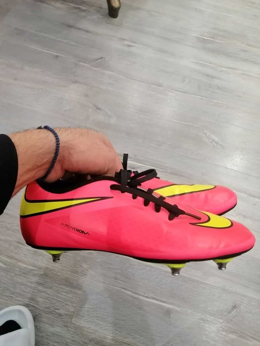 Футболни обувки Найк Хипервенъм 44 номер, 28см