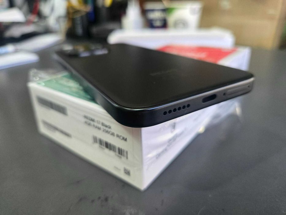 Xiaomi Redmi 17 4+4/ 256gb