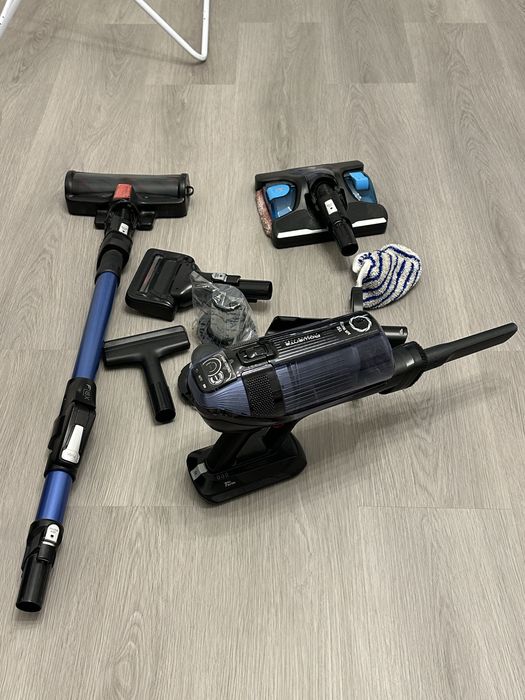 Aspirator vertical Rowenta X-Force Flex 12.6 Aqua RH98C0WO