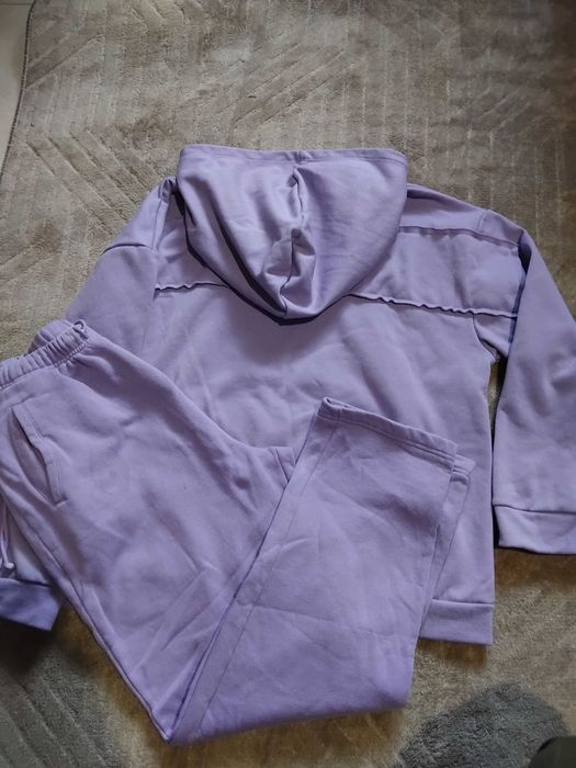 Спортен екип л-размер