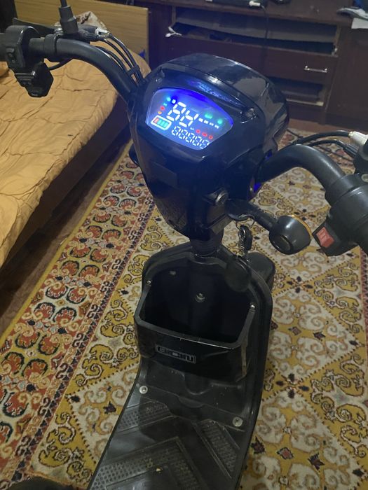 Электронный скутер