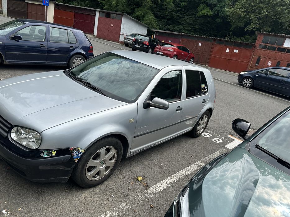 VW Golf 4 (2001) – 1.6 Benzina | Pentru Rabla, sau Dezmembrări .