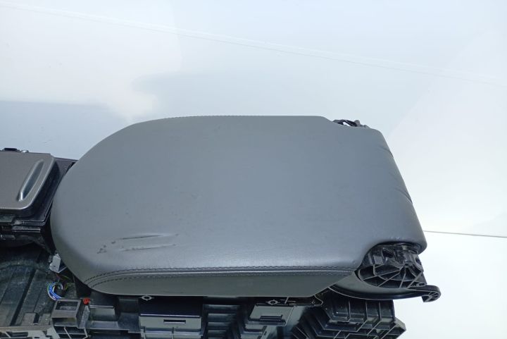 Cotiera consola centrala  105439187C Land Rover Range Rover Sport a 2