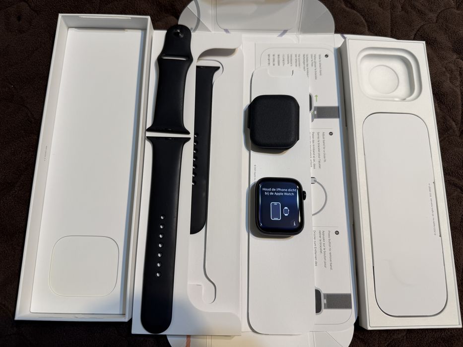 Apple Watch seria 9 45 mm, full box