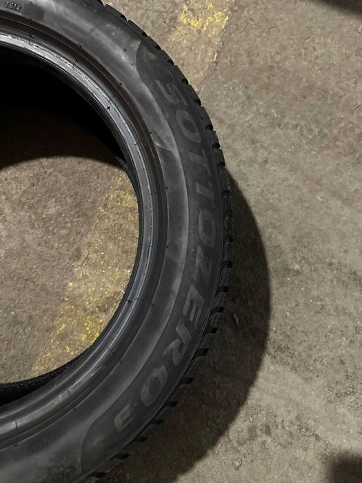 Зимни гуми 3 броя Pirelli Sotozero 205/60/R17