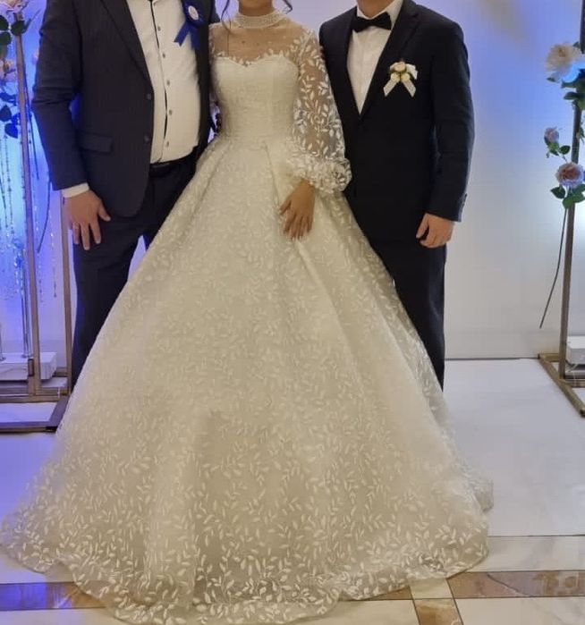 Продам свадебное платье