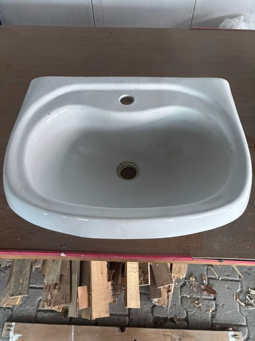 Продам две раковины