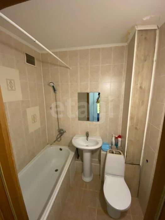 Продам 1 ком. кв в 11 микрорайоне