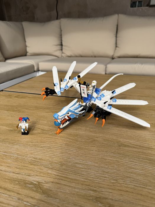 Lego Ninjago 2260: Ice dragon attack
