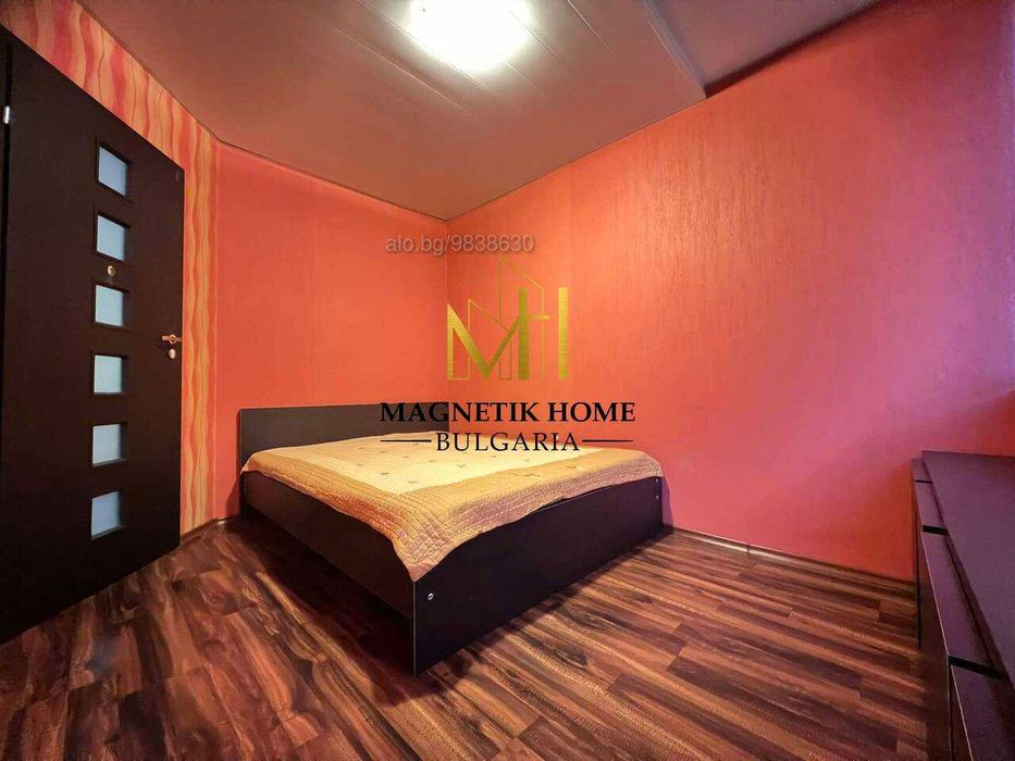 Дава се под наем Тристаен апартамент в Бургас, Изгрев - 100 кв.м за 612 € - Снимка #7