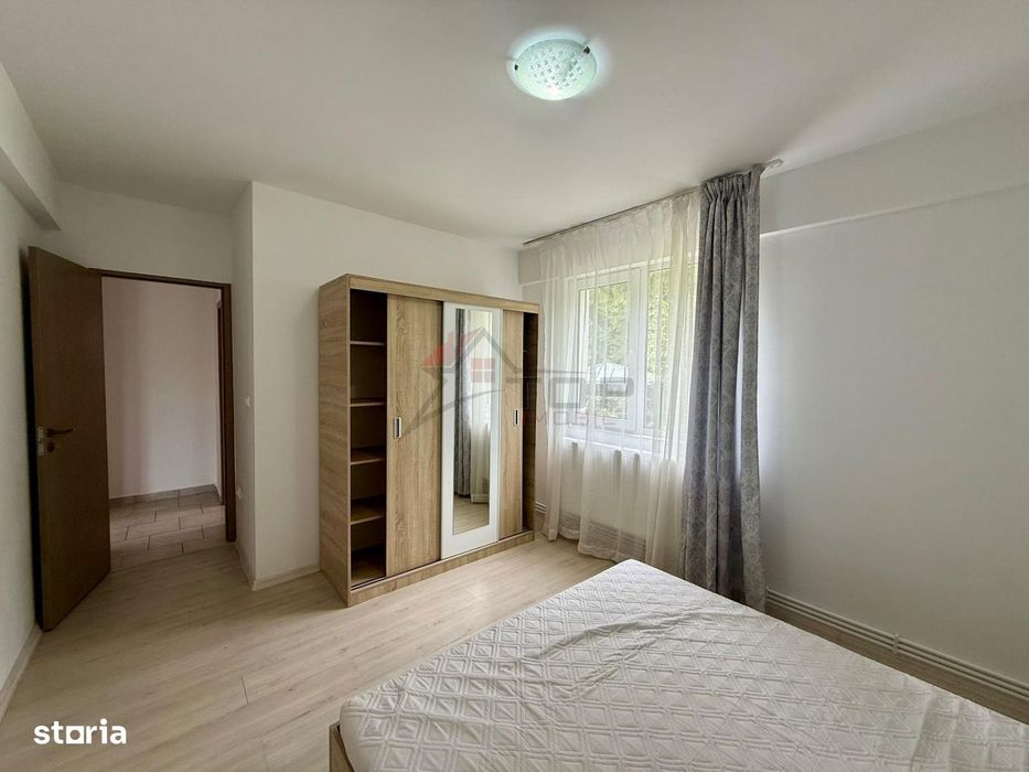 Apartament cu 2 camere decomandat, etajul 1, loc de parcare - Rediu
