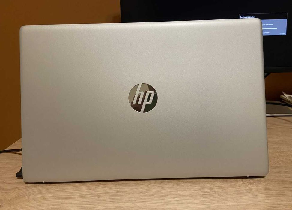 Laptop HP 17-cn3001nq 17.3", Intel Core i5-1334U, 16 GB RAM, 1 TB SSD