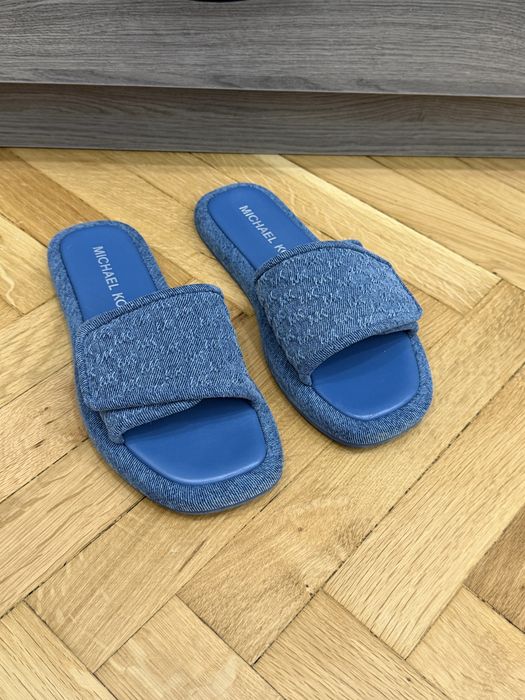 Michel Kors чехли