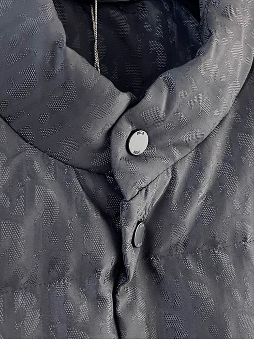 Vesta Dior , pe comanda , calitate premium , noua , M