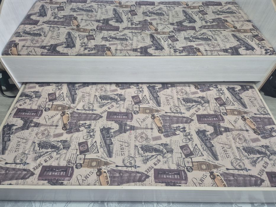 Детская кровать..