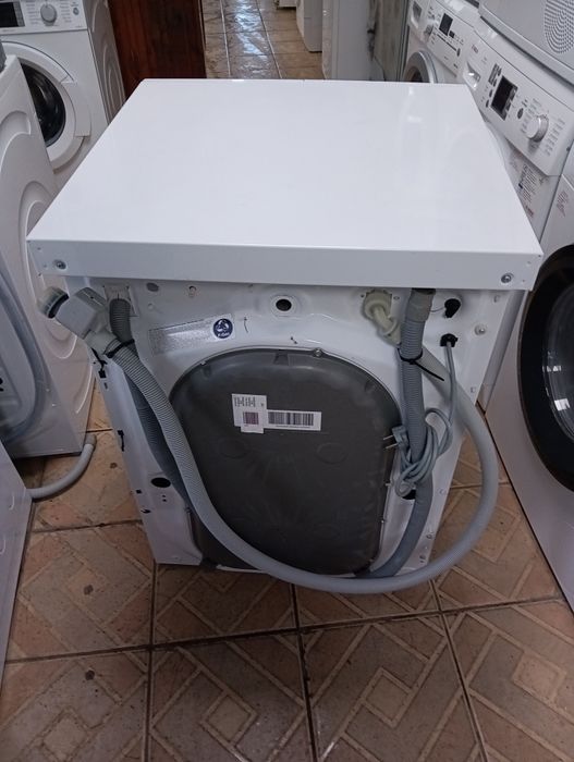 Като нова комбинирана пералня със сушилня с термопомпа Аег Aeg 9000 Series 10/6кг с две години гаранция!