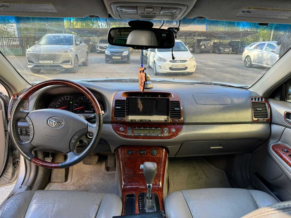 Продам Toyota Camry