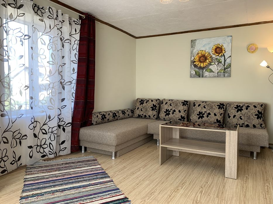 Продава се Къща в с. Карапелит, Област Добрич - 100 кв.м за 470 €/кв.м - Снимка #4