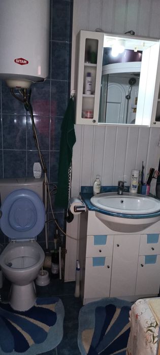 Vand apartament 2 camere B-dul Unirii!