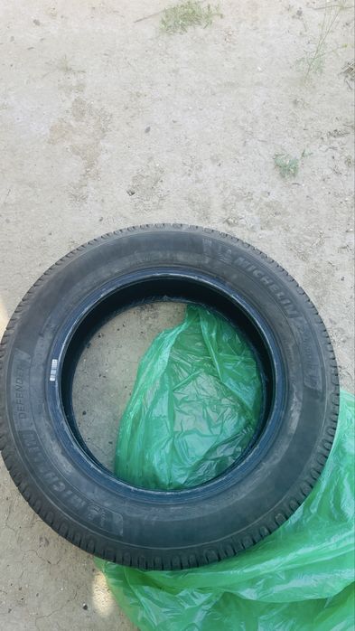 Michelin 225/60/R17 (99H)