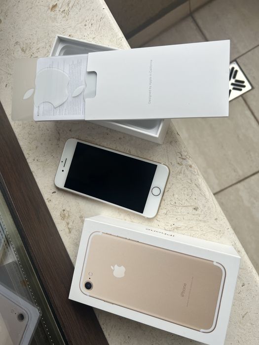 iPhone 7 | 32 GB | Gold