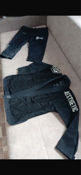 Продам кимоно Джиу джитсу