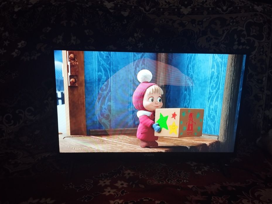 Продам   Смарт телевизоры и простые Жк