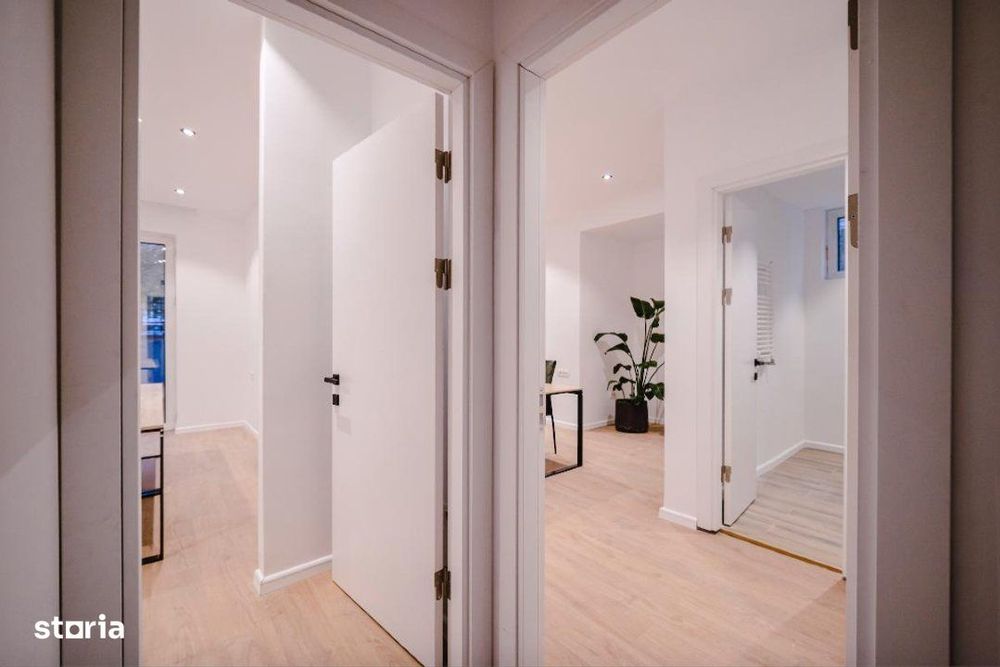 4 camere| terasă 40 mp| PIATA  VICTORIEI